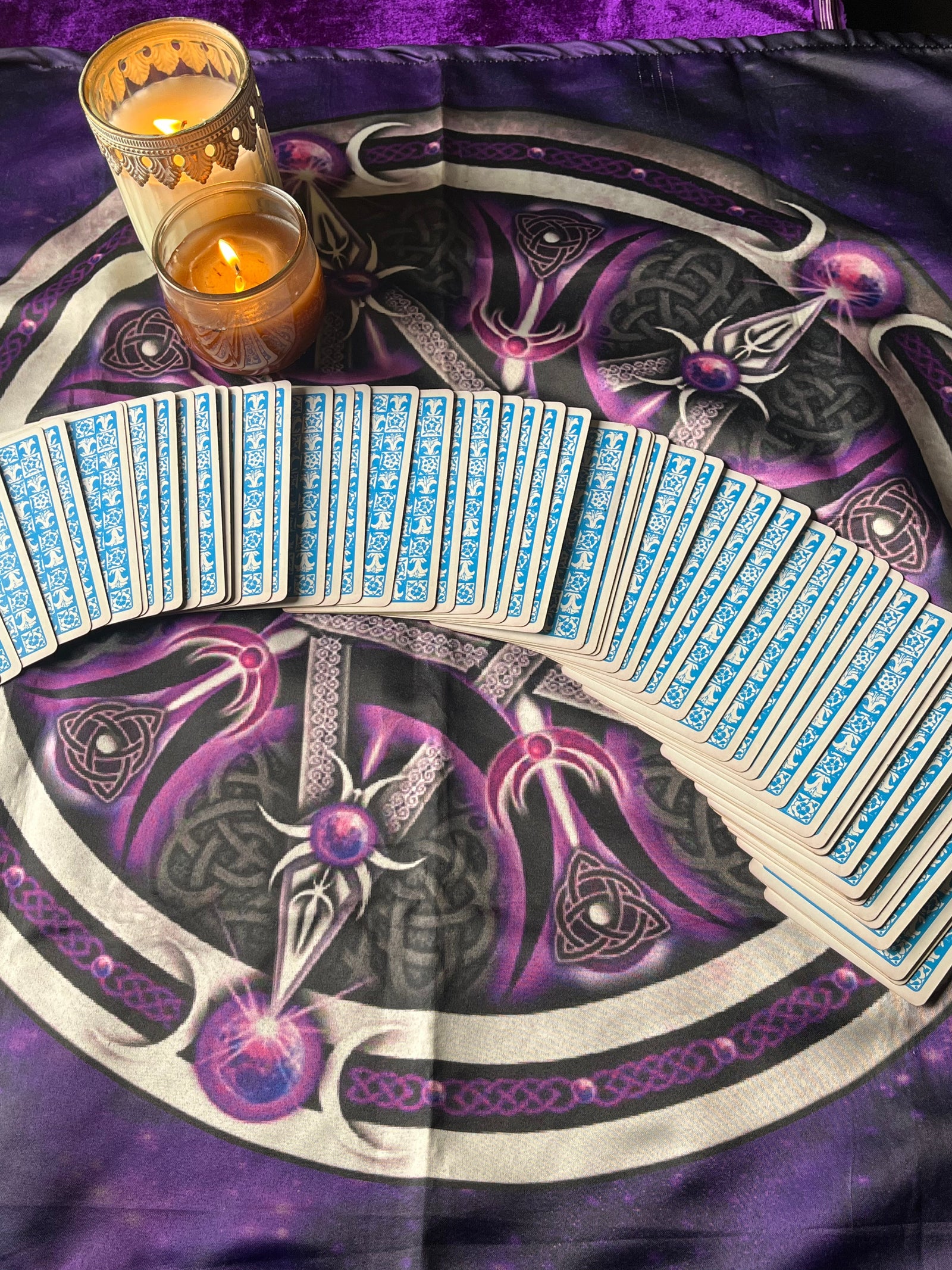 5 Signs You’ve Found the Best Tarot Card Reader in Mumbai